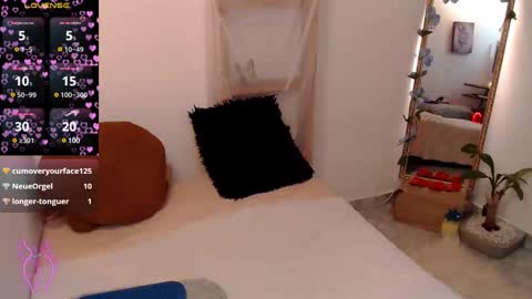 Snapshot of kiara_bermont chatting on 01-02-25, 07:29 Kiara Bermont online show from 01-02-25, 07:29