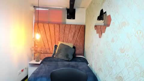 Snapshot of kiara_cruz__ chatting on 02-19-26, 08:38 kiara Cruz online show from 02-19-26, 08:38