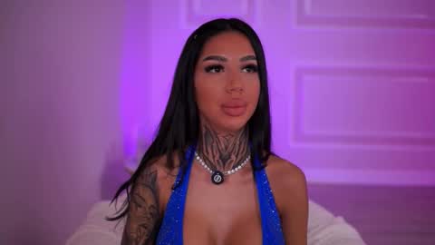 Snapshot of kiara_moreno chatting on 10-28-25, 11:14 kiara_moreno online show from 10-28-25, 11:14