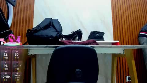 Snapshot of kiara_zahiri_ chatting on 09-26-25, 11:03 Kiara Zahiri online show from 09-26-25, 11:03