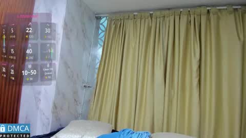 Snapshot of kiara_zahiri_ chatting on 09-29-25, 11:04 Kiara Zahiri online show from 09-29-25, 11:04