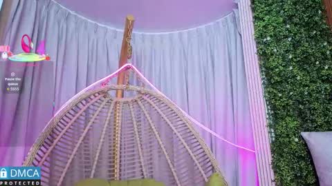 Snapshot of kiara_zahiri_ chatting on 10-11-25, 11:31 Kiara Zahiri online show from 10-11-25, 11:31