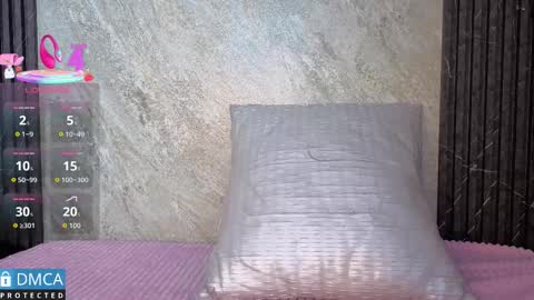 Snapshot of kiara_zahiri_ chatting on 10-16-25, 11:11 Kiara Zahiri online show from 10-16-25, 11:11