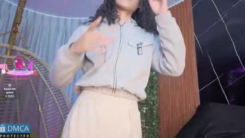 Snapshot of kiara_zahiri_ chatting on 10-23-25, 10:58 Kiara Zahiri online show from 10-23-25, 10:58