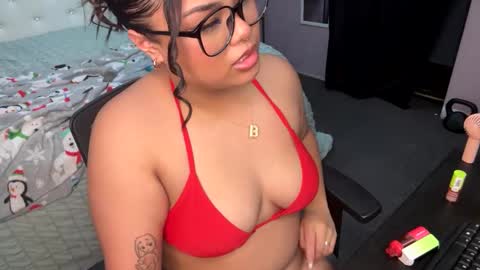 kiaradanielaxx online show from 09-24-25, 02:37