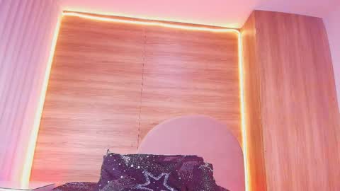 kiaralopez_ online show from 05-06-26, 03:02