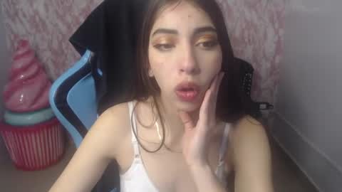 kiara online show from 07-07-26, 01:04