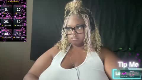 KiaraSugars online show from 05-08-26, 06:24