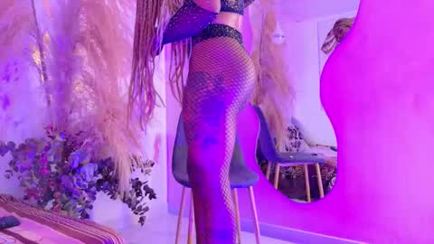 Snapshot of kiaratentation chatting on 09-27-25, 08:03 kiaratentation online show from 09-27-25, 08:03