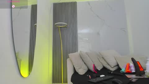 Snapshot of kiaratentation chatting on 10-05-25, 07:45 kiaratentation online show from 10-05-25, 07:45