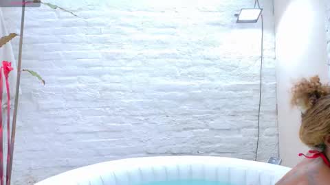 Snapshot of kiaratentation chatting on 02-21-26, 07:26 kiaratentation online show from 02-21-26, 07:26