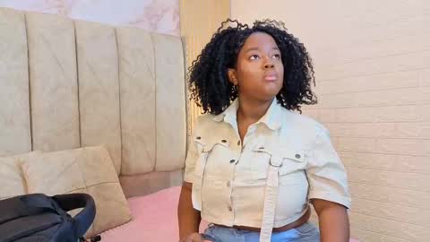 kiarazafira online show from 10-04-25, 10:46