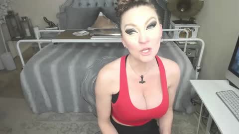 Kia Rose online show from 03-07-25, 09:18