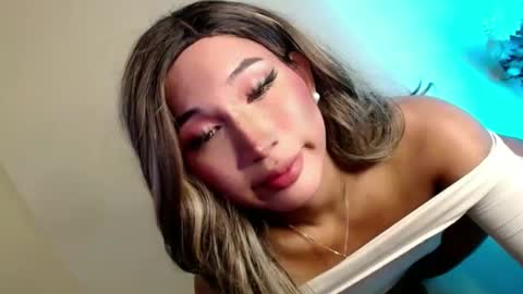 Kiera online show from 01-19-25, 06:09