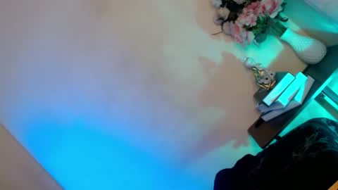Kiera online show from 06-15-26, 05:09