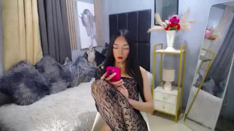 kieramoore online show from 10-23-25, 03:00