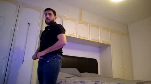 kieran938s online show from 02-11-26, 04:23