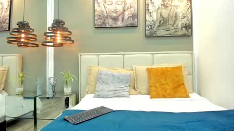 Snapshot of kieran_derek chatting on 12-15-25, 03:11 Kieran Derek online show from 12-15-25, 03:11