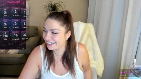 Kiera Reines online show from 12-03-24, 03:30