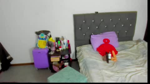 kiimjacson1 online show from 02-24-25, 05:22