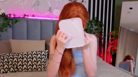 kiki_blue_eyes online show from 09-16-25, 04:13