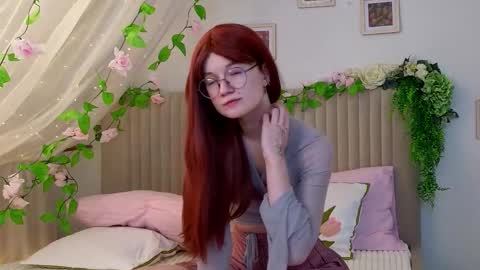 kiki_blue_eyes online show from 10-13-25, 04:23