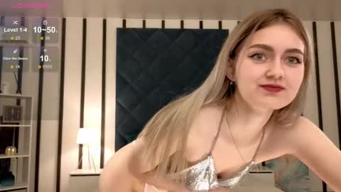 Kiki  dont forget to thumbs up me if you like my show  online show from 09-12-25, 10:26