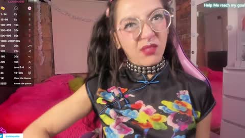 kiki online show from 12-29-24, 07:53