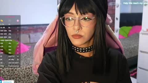 kiki online show from 04-06-26, 09:38