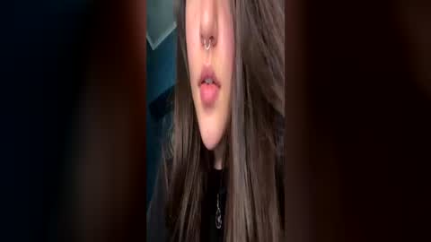 kikilove15 online show from 06-18-26, 11:42