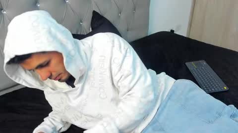 Kiltrohot online show from 02-07-26, 01:20