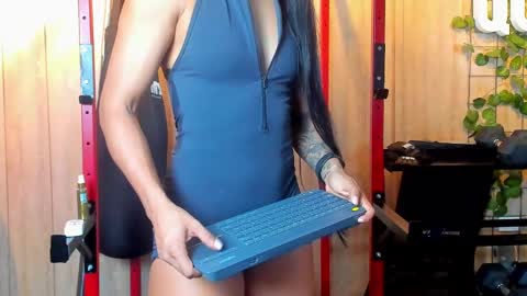 Kim online show from 02-20-25, 04:14