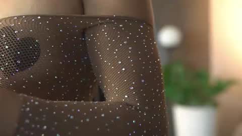 Kim online show from 11-14-25, 12:59