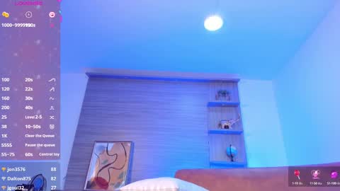 Kim online show from 02-11-25, 03:29