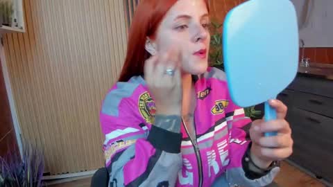 Kim online show from 02-20-25, 12:25