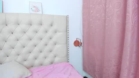 kim_eli online show from 02-09-25, 10:54