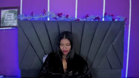 kim  online show from 12-29-24, 10:03