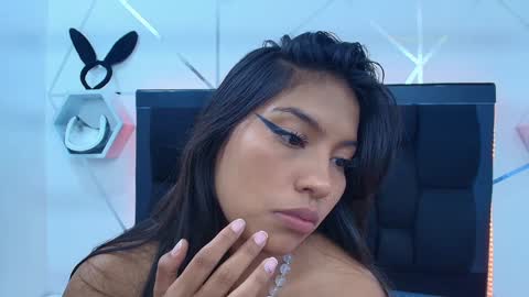 kim  online show from 12-30-24, 04:08