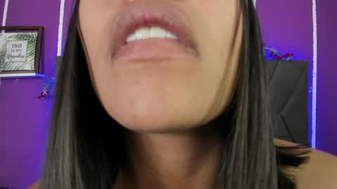kim  online show from 01-24-25, 08:11
