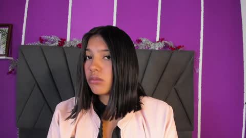 kim  online show from 01-31-25, 01:33