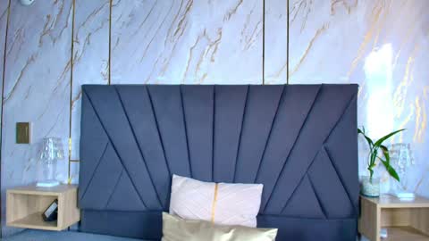 kim  online show from 10-04-25, 09:02