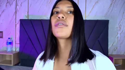 kim  online show from 10-09-25, 08:18