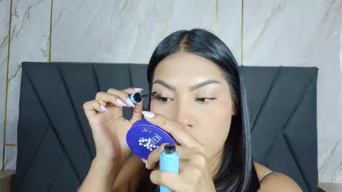 kim  online show from 11-05-25, 09:26