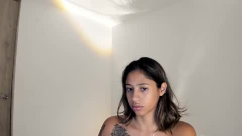 Snapshot of kim_murphy chatting on 11-02-25, 11:45 Kim Murphy online show from 11-02-25, 11:45