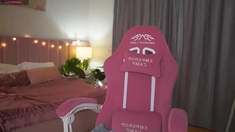 Kim Oberlin online show from 02-25-25, 10:37