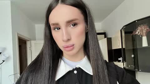 Kim Oberlin online show from 02-08-26, 07:50