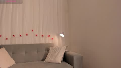 Snapshot of kim_spencer chatting on 01-10-26, 02:19 Kim online show from 01-10-26, 02:19