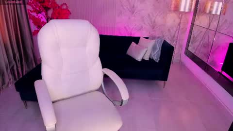Kim online show from 06-24-26, 07:24