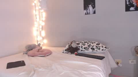 Kim  Yuk online show from 12-14-24, 10:28