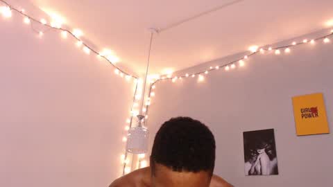 Kim  Yuk online show from 01-03-25, 10:19